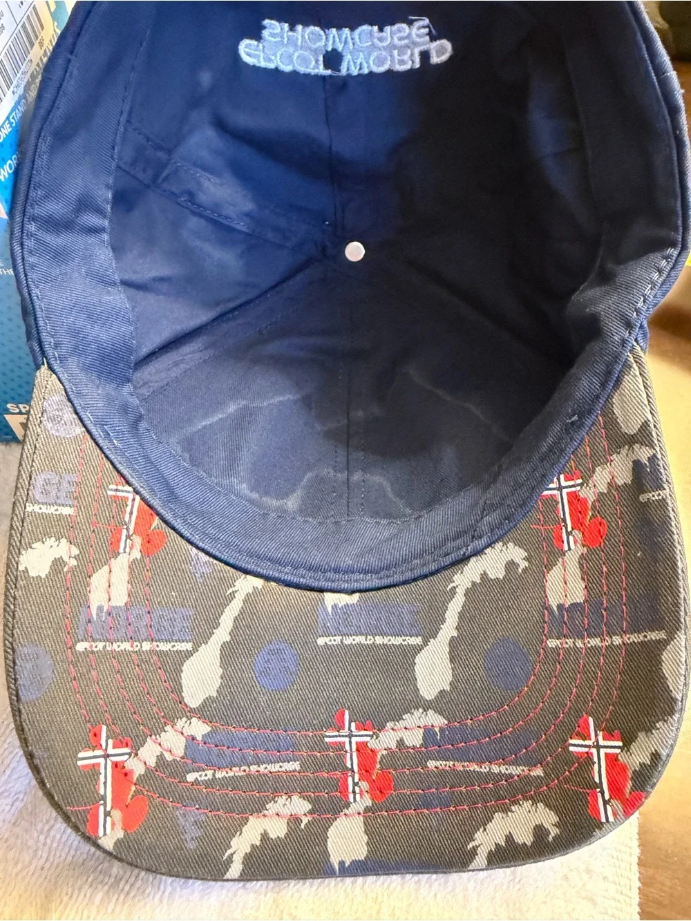 Disney Epcot Norway “Norge” Mickey Cap Hat